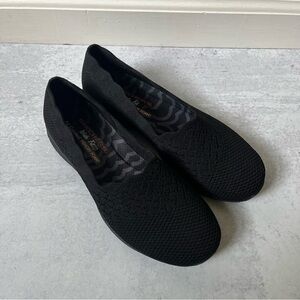 Skechers Wide Fit Slip On Sneakers 7.5